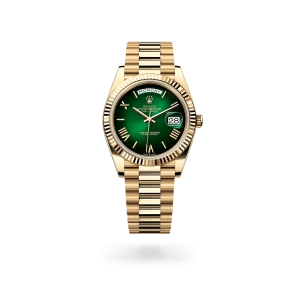Rolex Day-Date 40 de oro amarillo con esfera verde sombreado, bisel estriado, y brazalete President - Bentrani